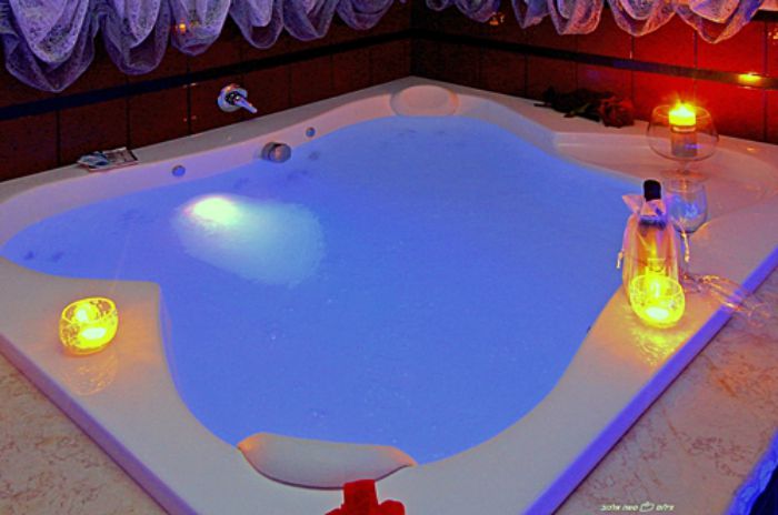 חדרי נופש בחולון 1